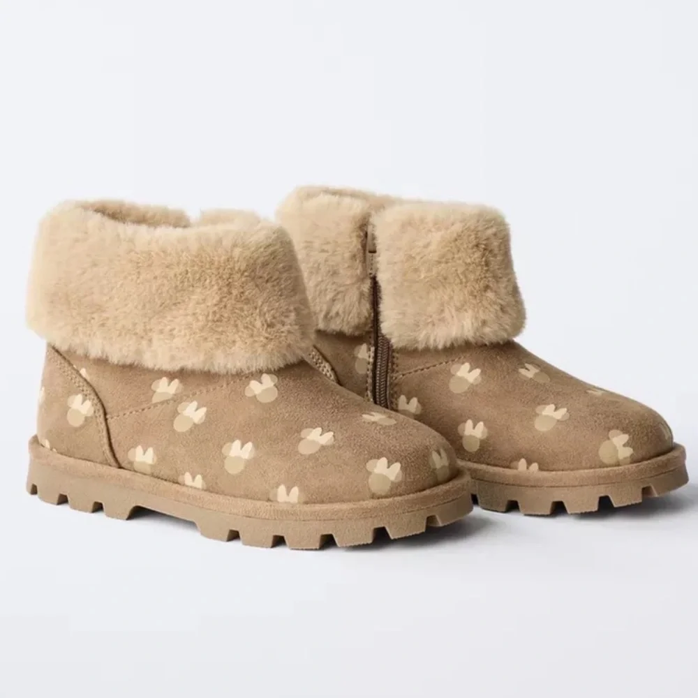 Zara‎ Disney Minnie Mouse Toddler Girls Faux Fur Boots Sz 9.5 NWT